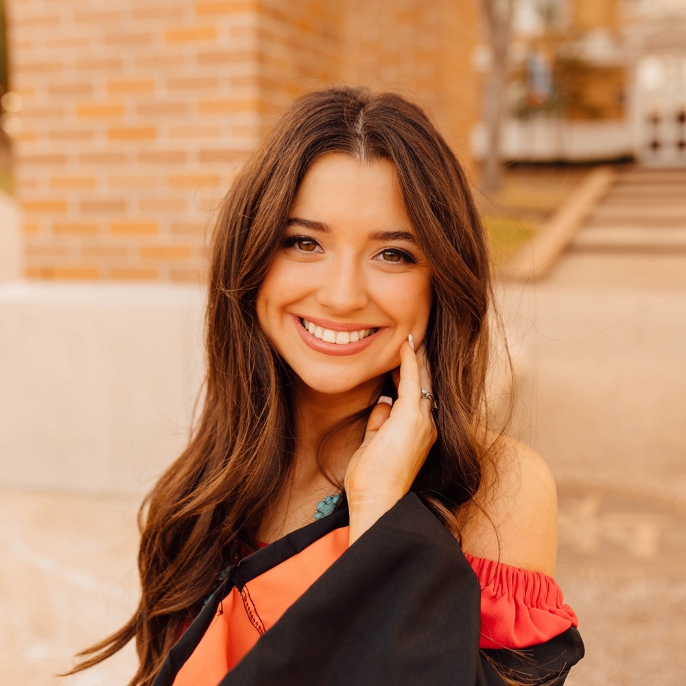 Meet your Posher, Madison